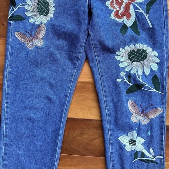 Pixie+Diamond Embroidered Jeans - Picture 5 of 14